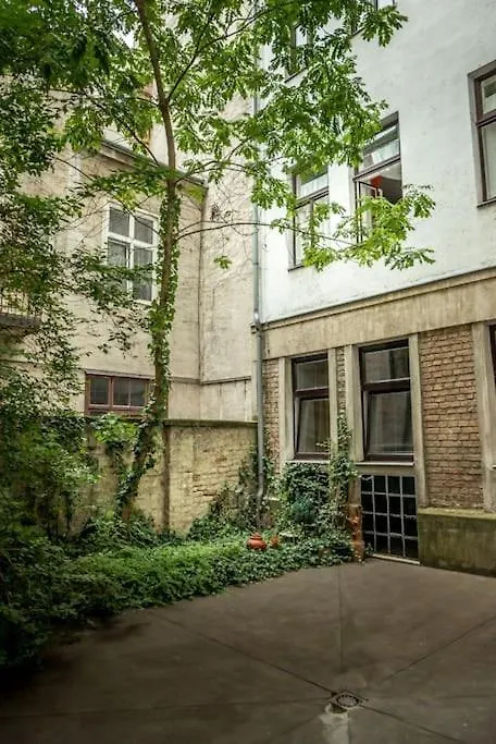 Quiet Apartment - Vienna 0*,  Austria